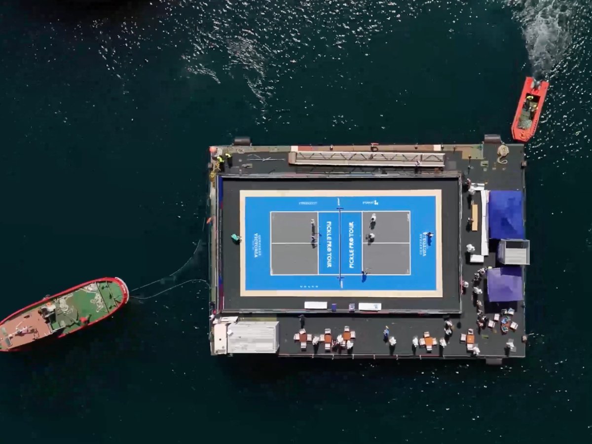 Floating pickleball court